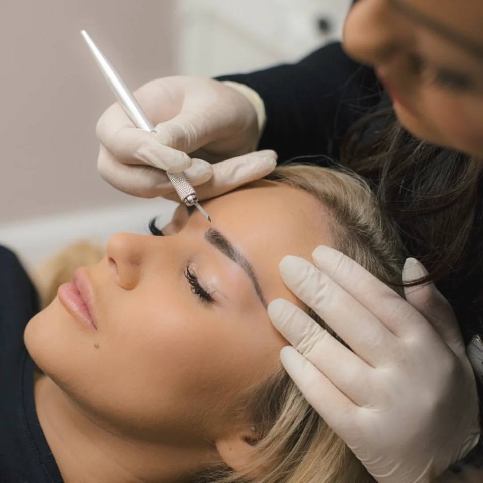 Brow Microshading Training Class – The Hair Simulation Company
