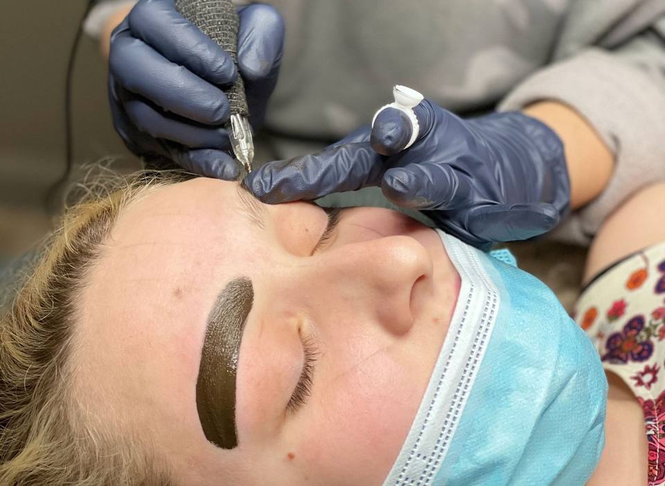 Brow Microshading Training Class – The Hair Simulation Company